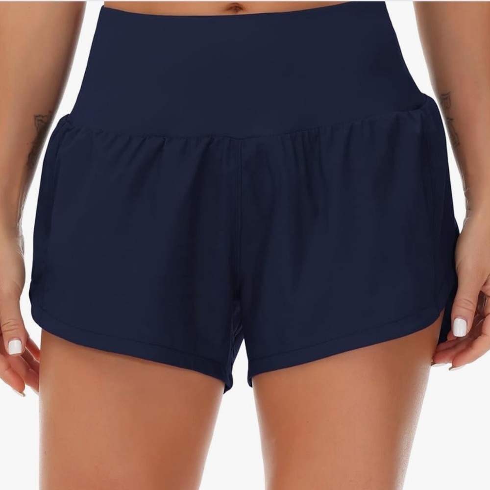 THE GYM PEOPLE Women's Quick Dry Athletic Shorts Mesh Lining and Zipper Pockets